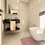 Brand New 2 Bedrooms In Grand Sapphire *