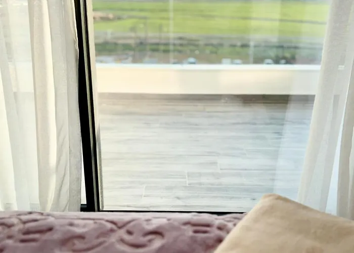 Brand New 2 Bedrooms In Grand Sapphire *