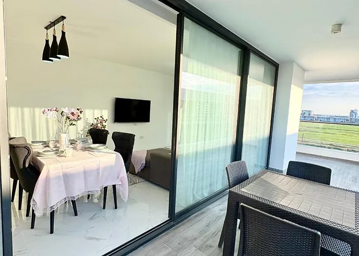 Апартаменты Brand New 2 Bedrooms In Grand Sapphire Trikomo