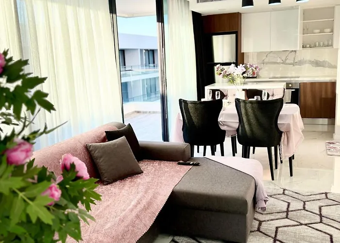 Appartamento Brand New 2 Bedrooms In Grand Sapphire Trikomo