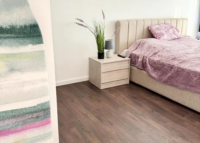 Brand New 2 Bedrooms In Grand Sapphire *