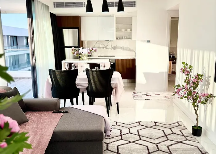 Appartamento Brand New 2 Bedrooms In Grand Sapphire *